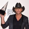 Tim McGraw, Carrie Underwood, Blake Shelton and FGL Take Home Top Country Honors at the American Music Awards [Photo Gallery]